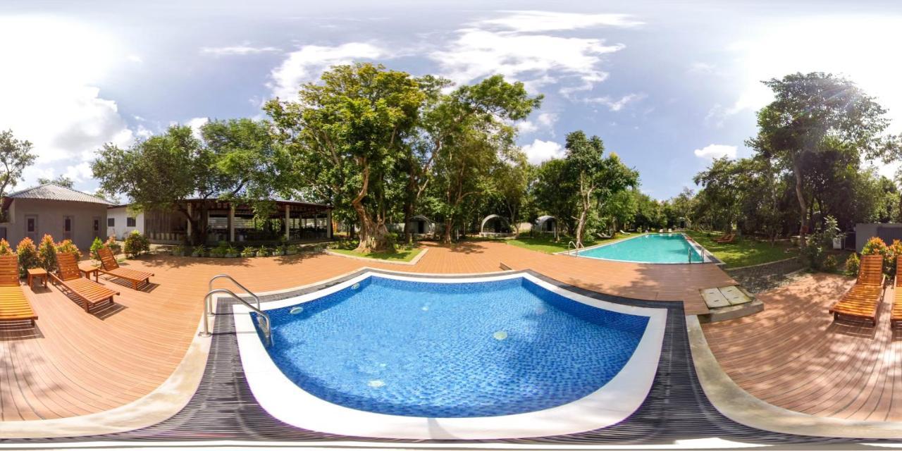 Nivadoo Resort Sigiriya Exterior photo A 360° image of the swimming pool at the resort
